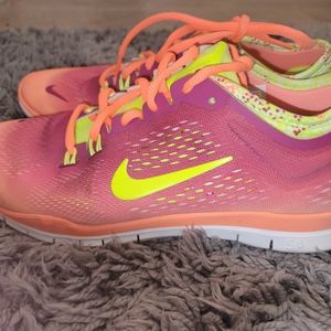 Nike tri fit